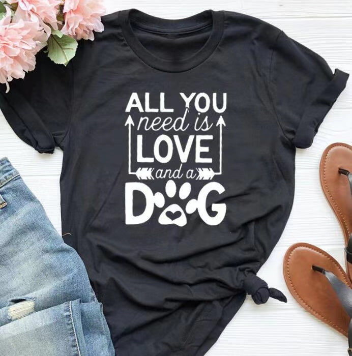 Camiseta «All You Need Is Love and a Dog» Pawsome Pets New York