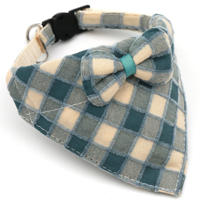 Collar pañuelo con lazo para perros y gatos en color azul marino
