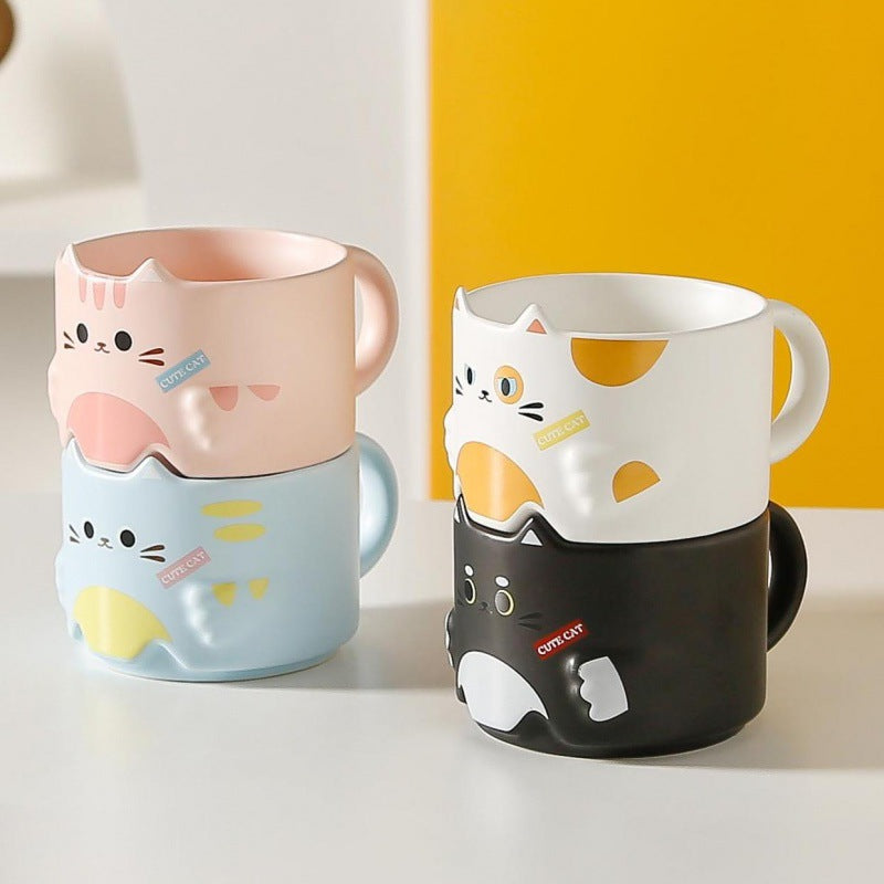 Taza de cerámica con gato de dibujos animados