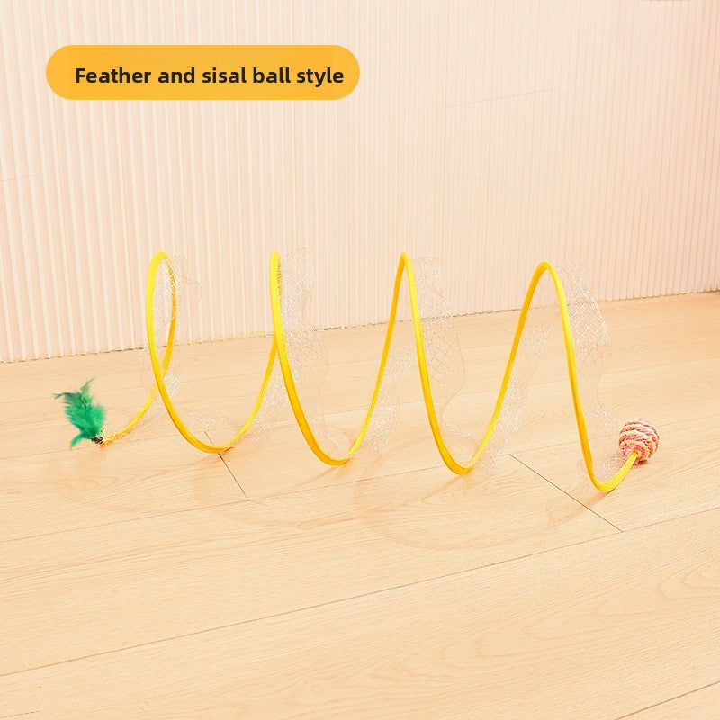 Túnel interactivo para gatos con plumas y cascabeles
