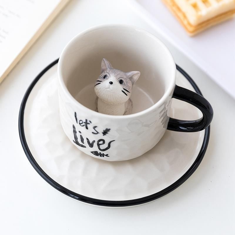 Taza de cerámica con gato
