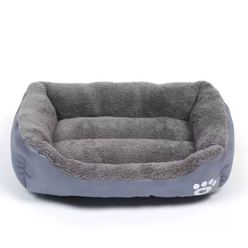 Cama de terciopelo suave y cálida para perros y gatos