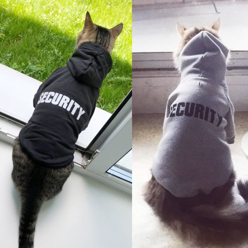 Abrigo cálido con capucha para gatos