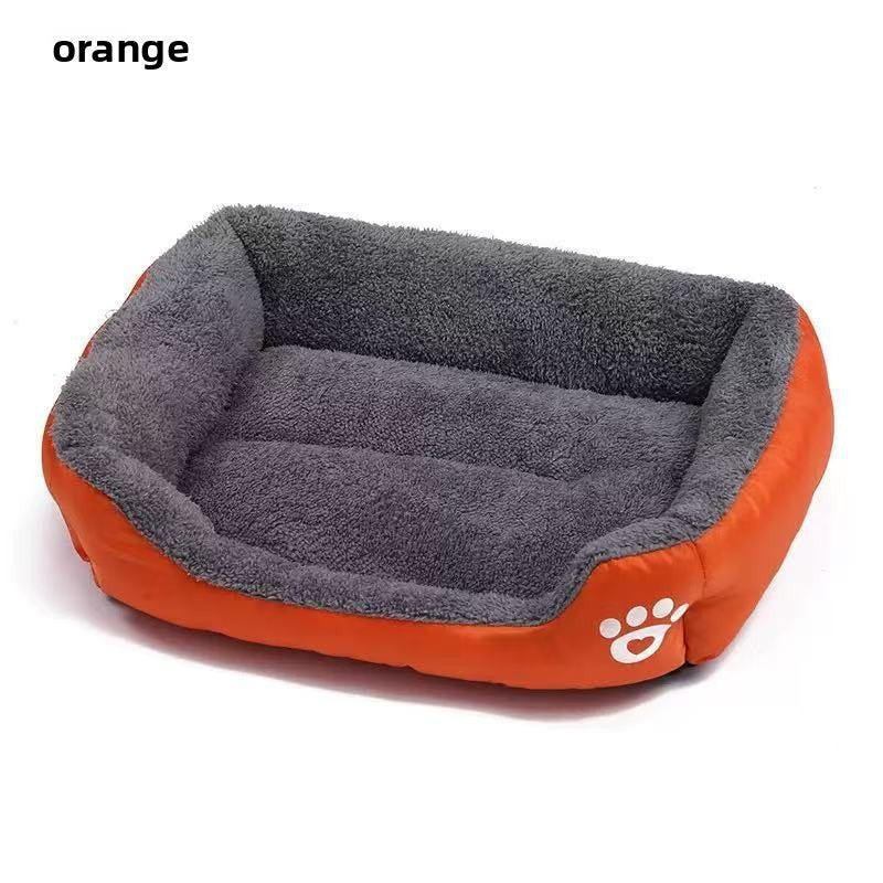 Cama de terciopelo suave y cálida para perros y gatos