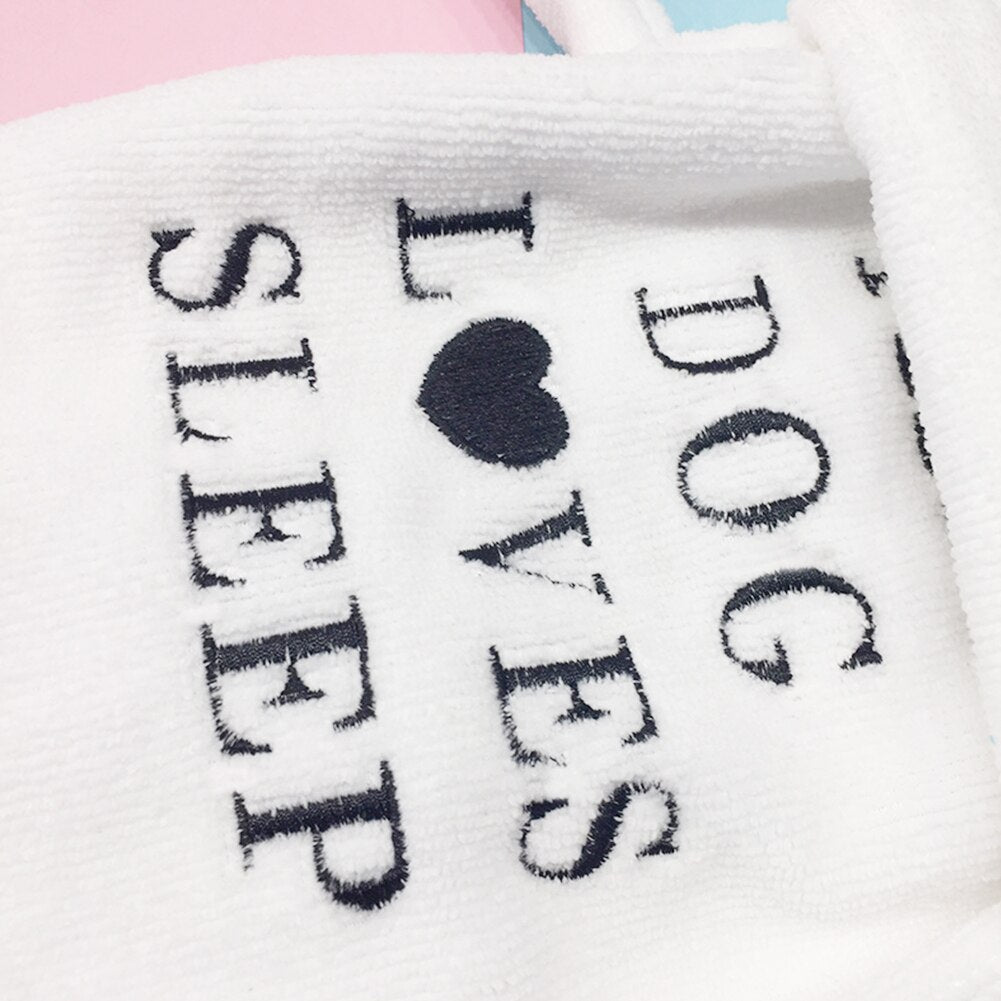 Bata absorbente blanca para perros y gatos