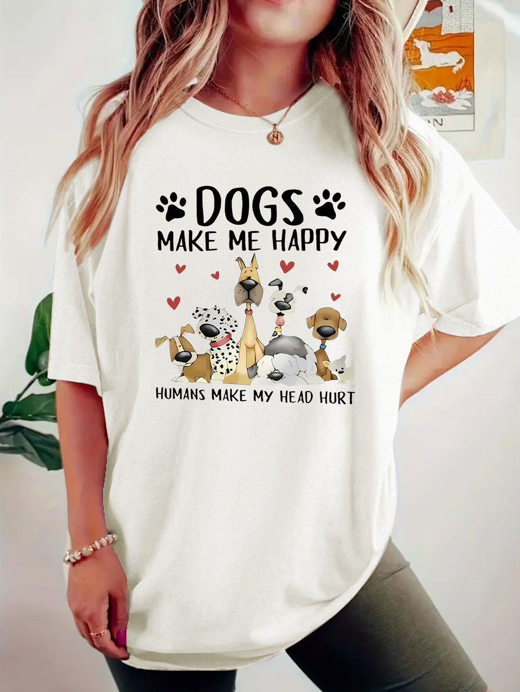 Camiseta de mujer estampada con diseño de perros en color blanco