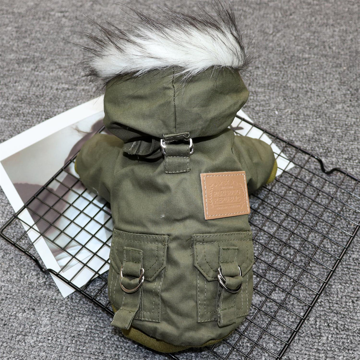 Abrigo acolchado de invierno estilo deportivo para perros pequeños