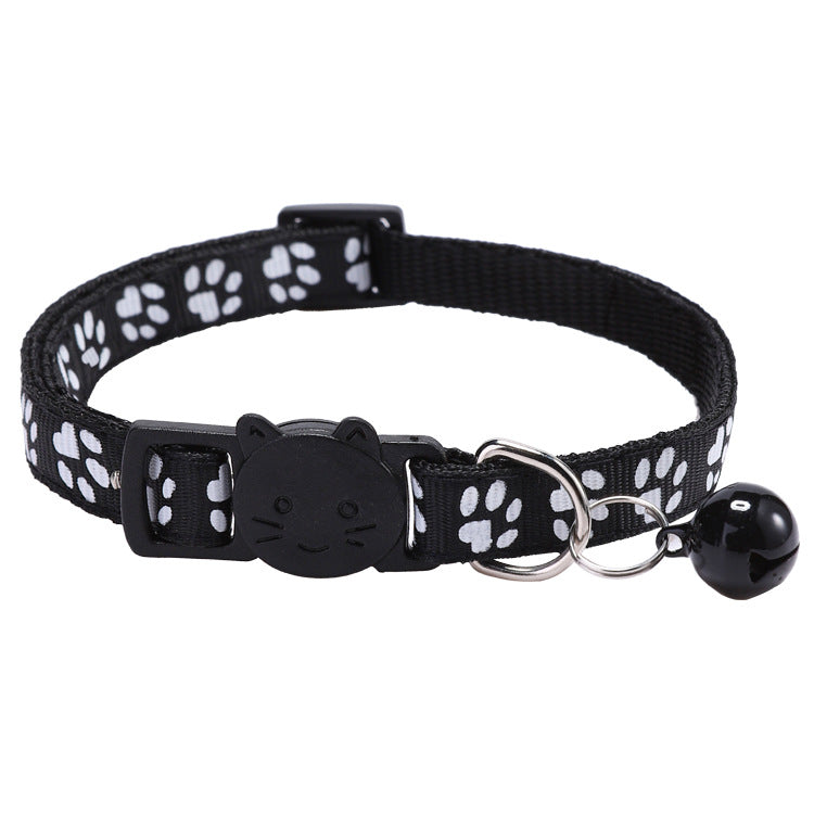 Collar ajustable para gato con cascabel y huellas