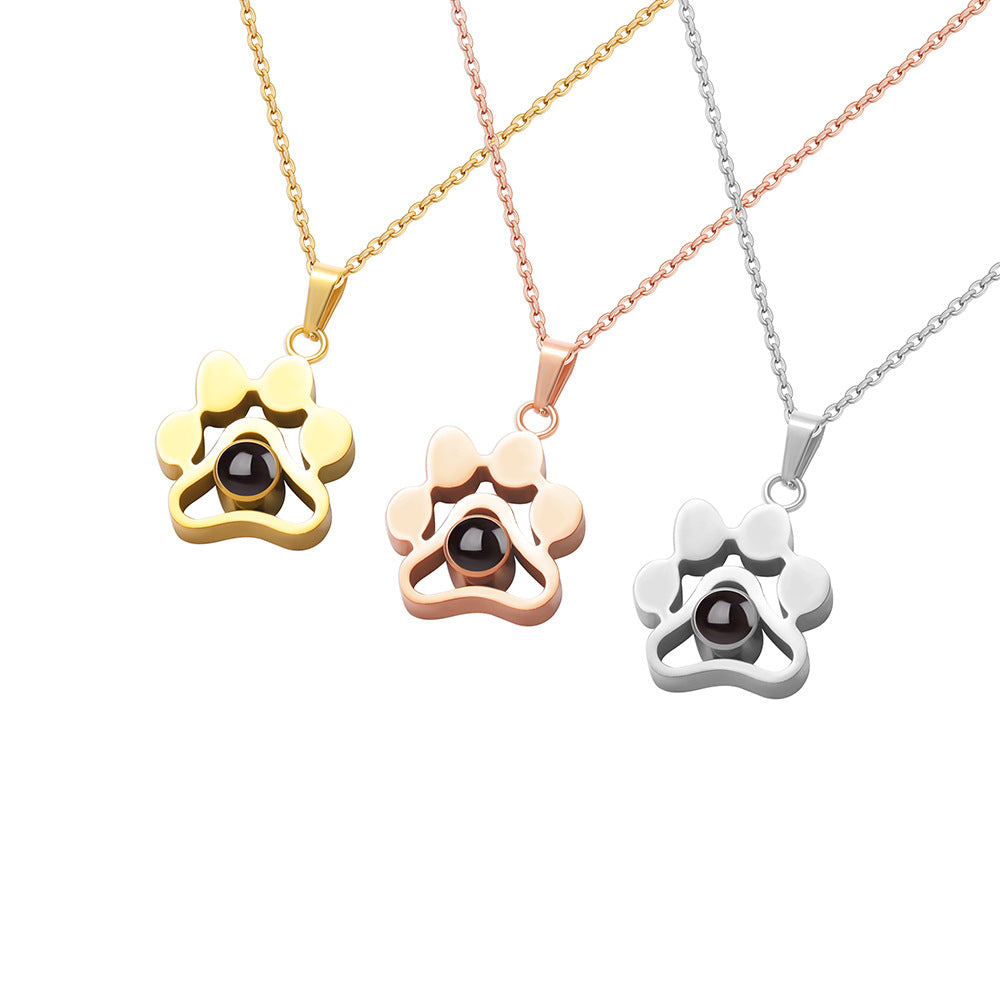Collar con colgante de huella de perro «Te quiero» en varios idiomas
