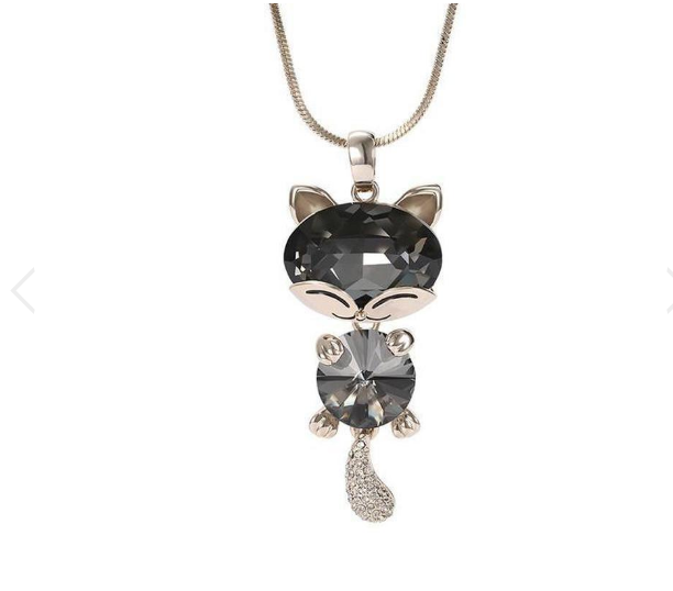 Collar con colgante de gato de cristal