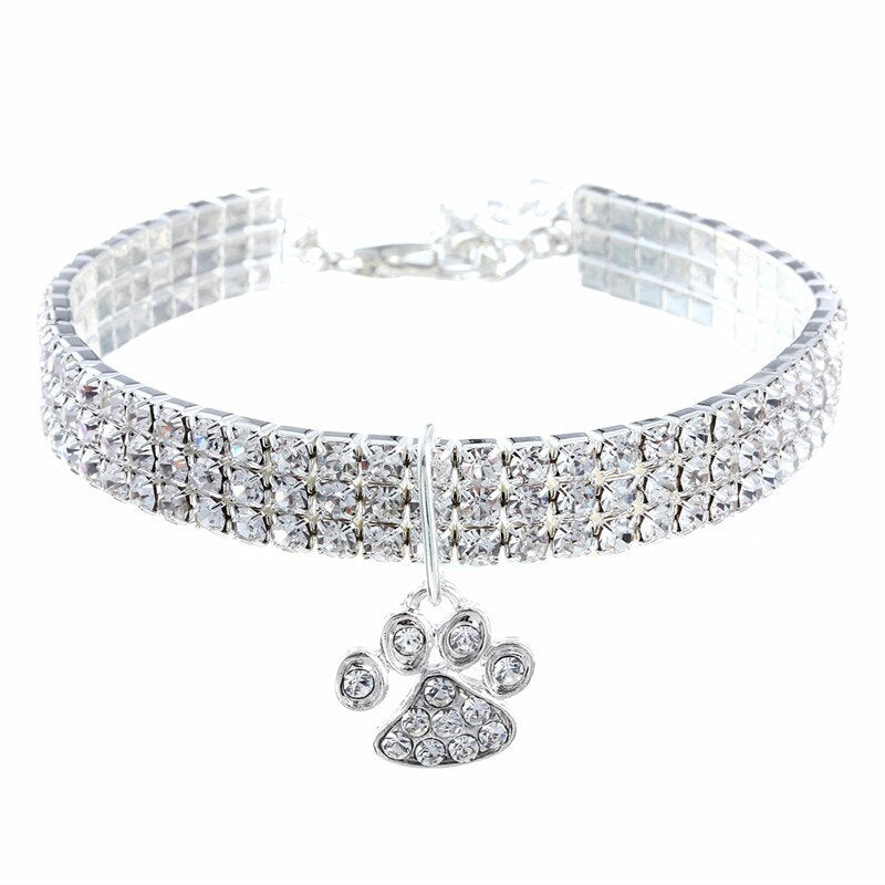 Collar ajustable con pedrería para perros y gatos