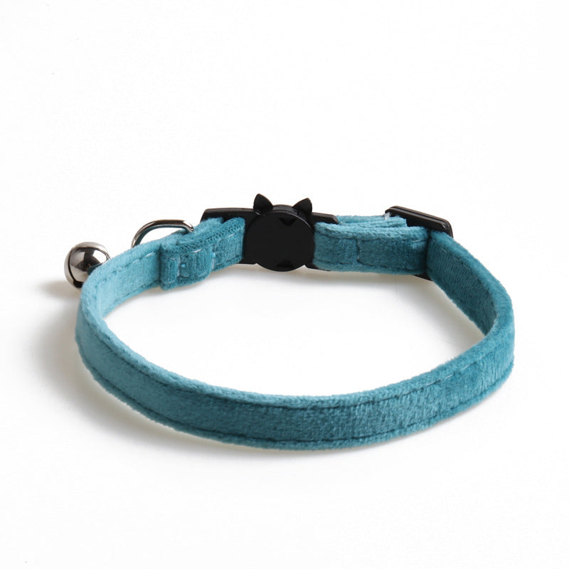Collar de terciopelo con lazo para perros y gatos