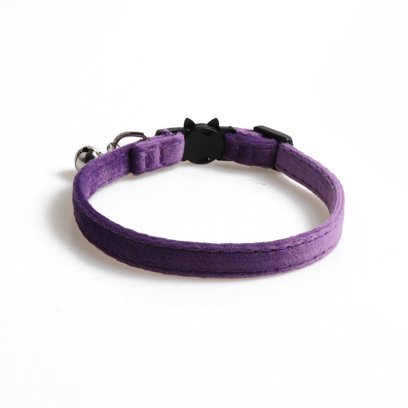 Collar de terciopelo con lazo para perros y gatos