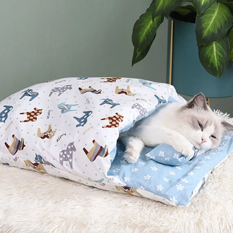 Saco de dormir cálido y extraíble para gatos