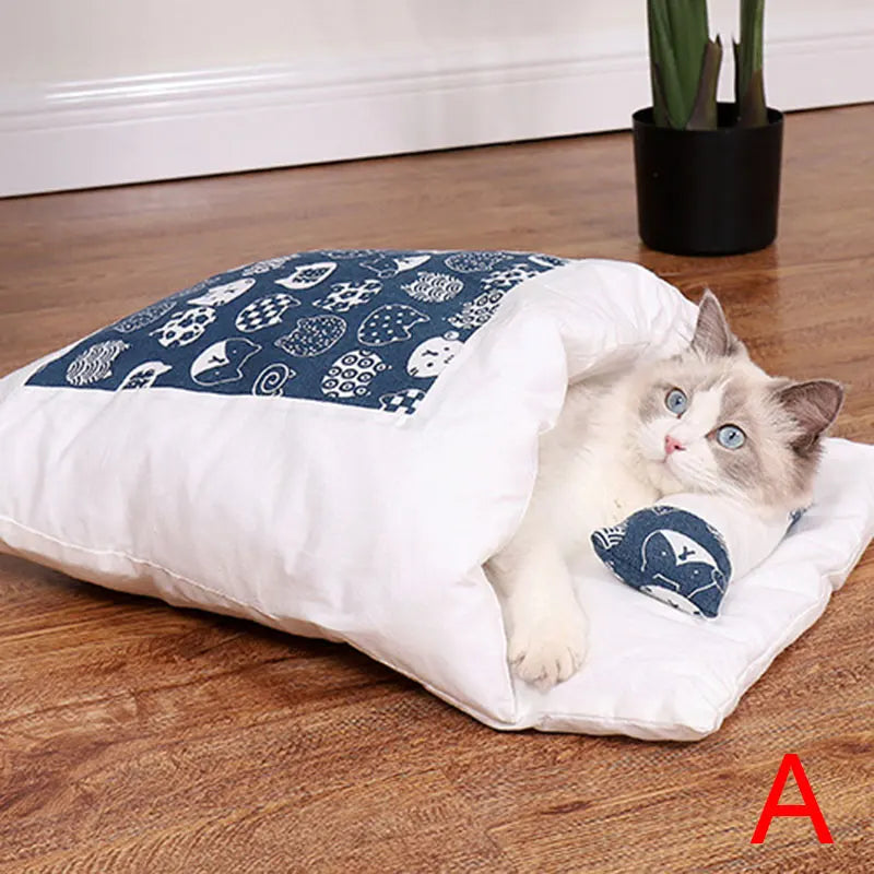 Saco de dormir cálido y extraíble para gatos