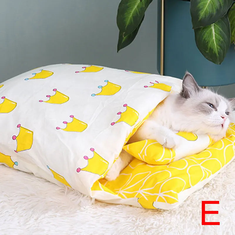 Saco de dormir cálido y extraíble para gatos