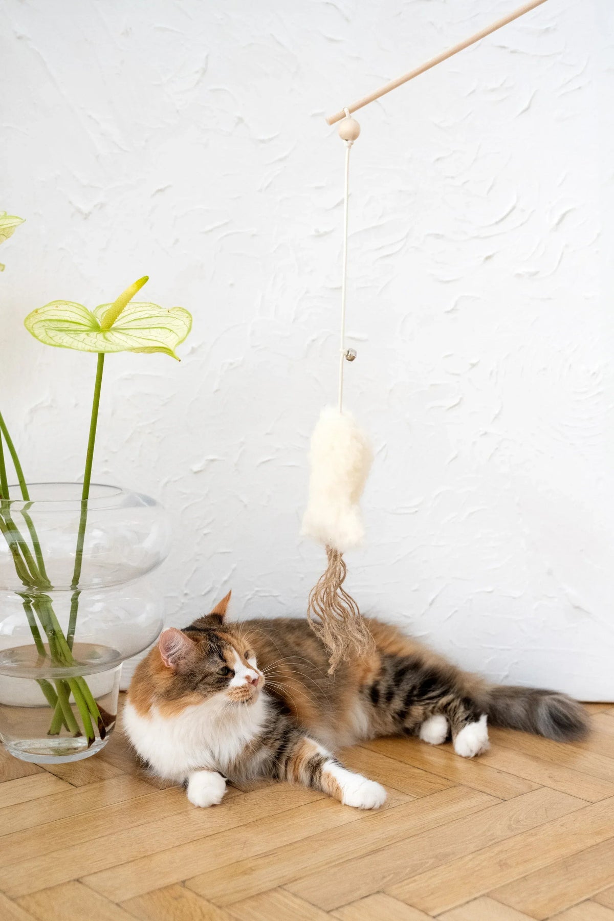 Juguete para gatos Mellow de lana con forma de pez
