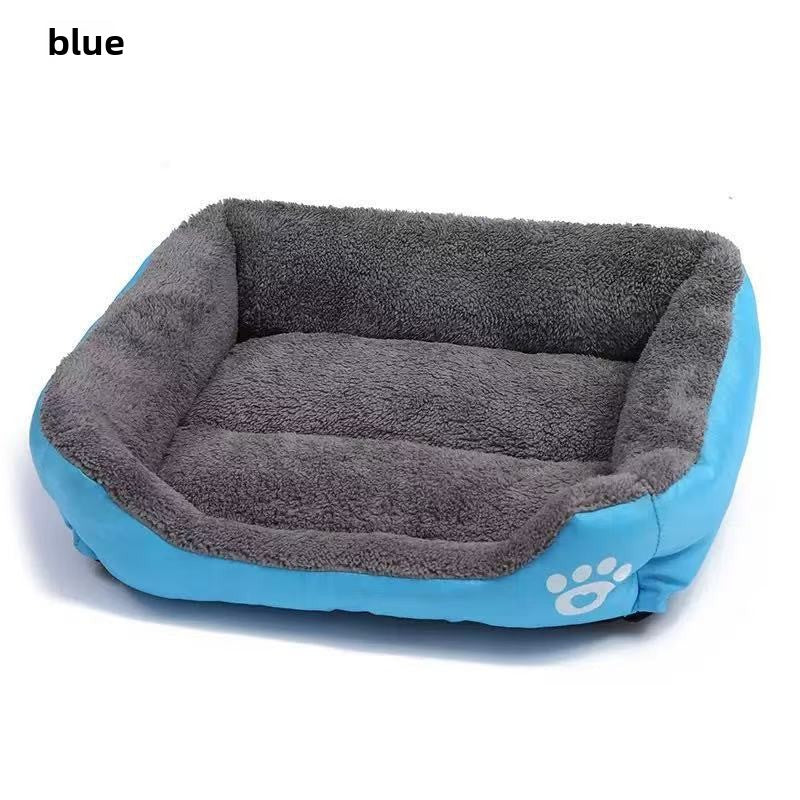 Cama de terciopelo suave y cálida para perros y gatos