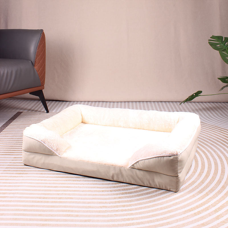 Cama cuadrada acolchada para perros