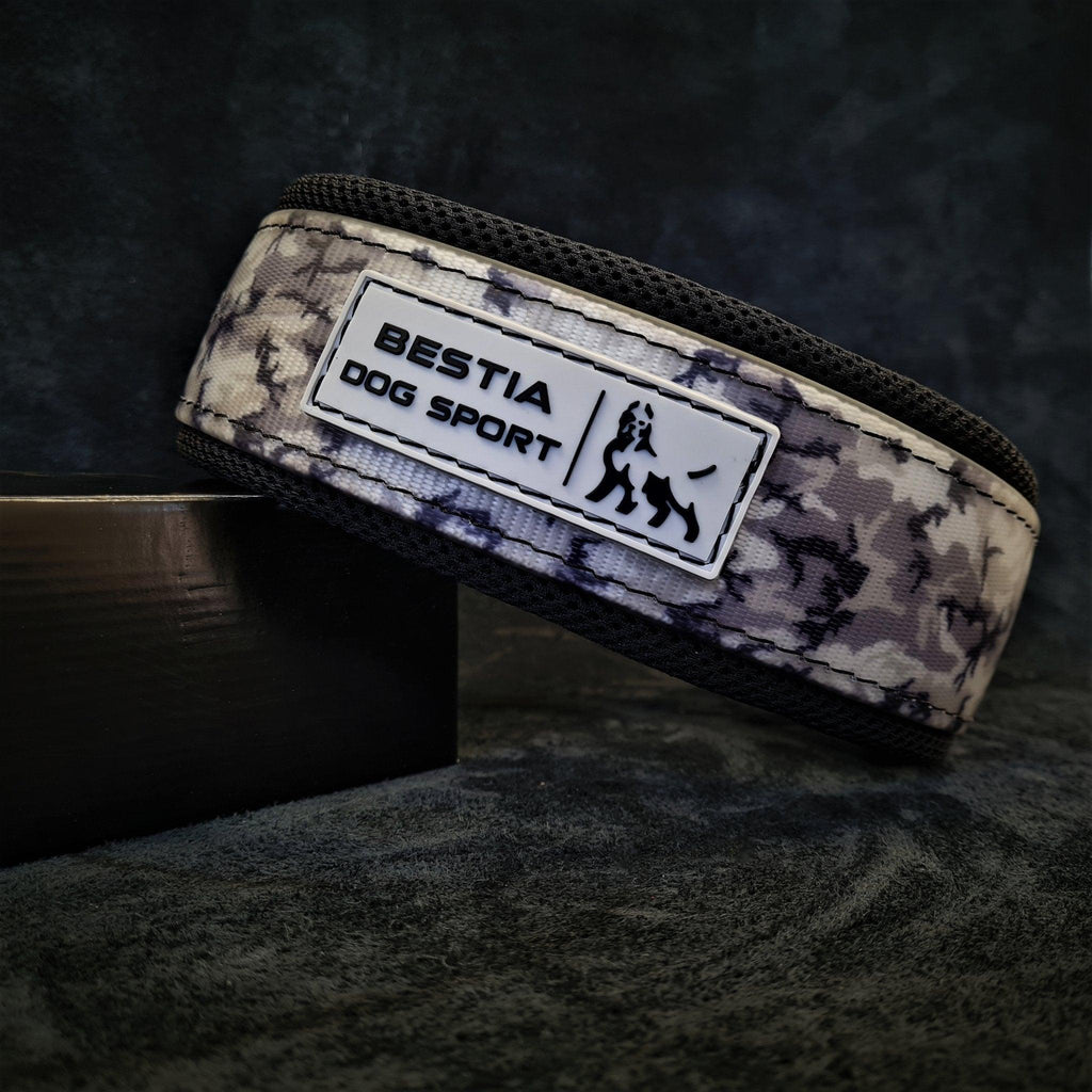 Collar deportivo Bestia Grey Camo para perros, foto 2 de 3