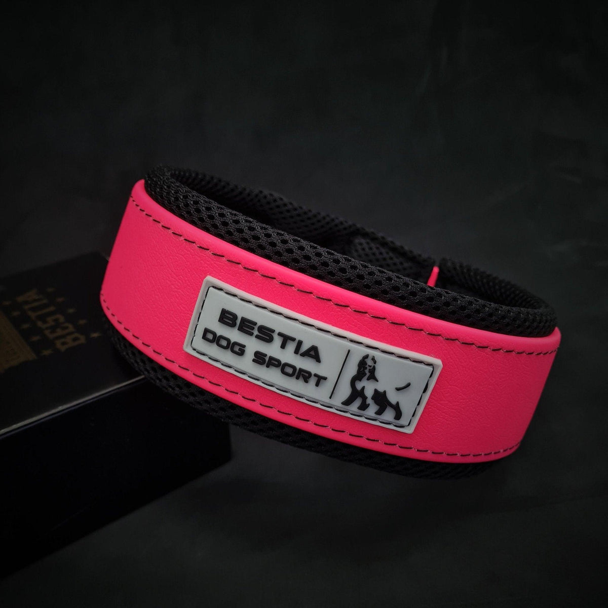 Collar Bestia Dog Sport rosa neón para perros, foto 2 de 4