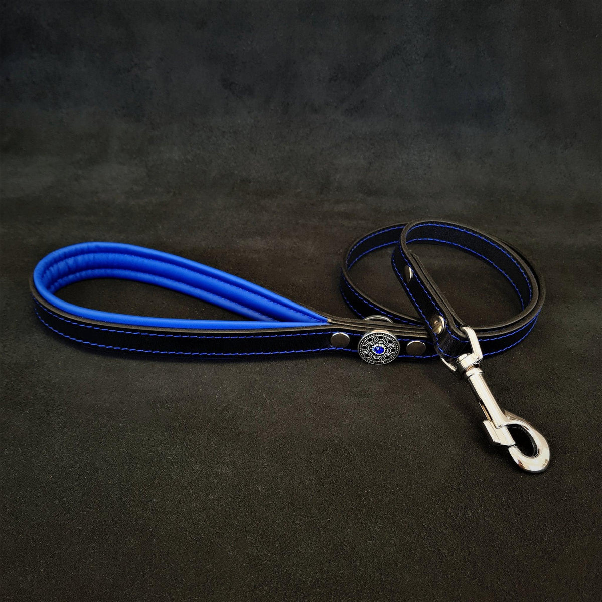 Arnés de cuero Bestia Bijou negro y azul para perros grandes