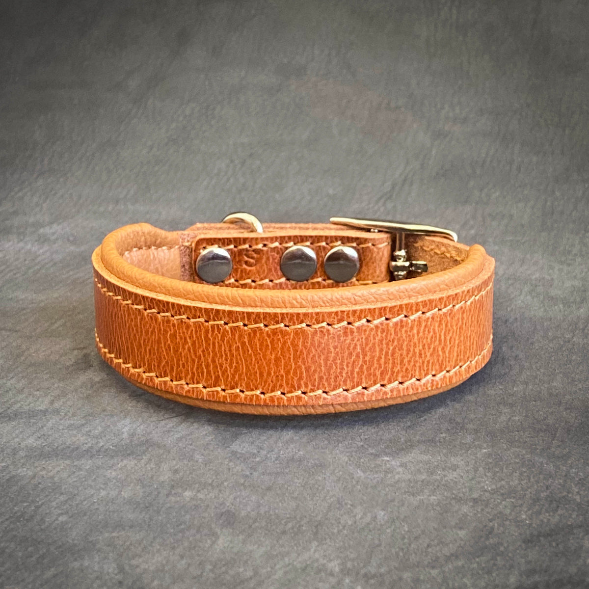 Bestia Clean Puppy Collar de cuero para cachorros