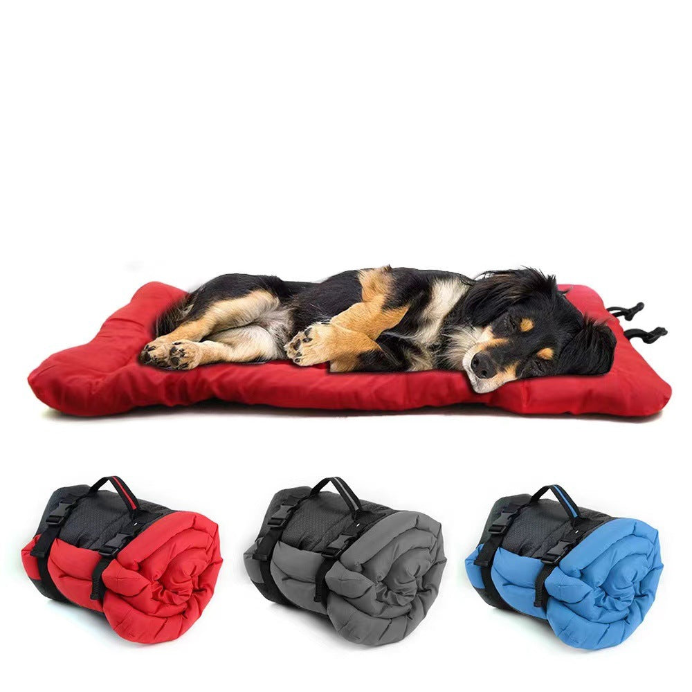 Cama impermeable para perros de exterior