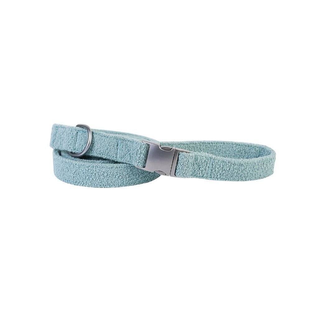 Correa de bouclé Lilly + Dash para perros – Verde salvia