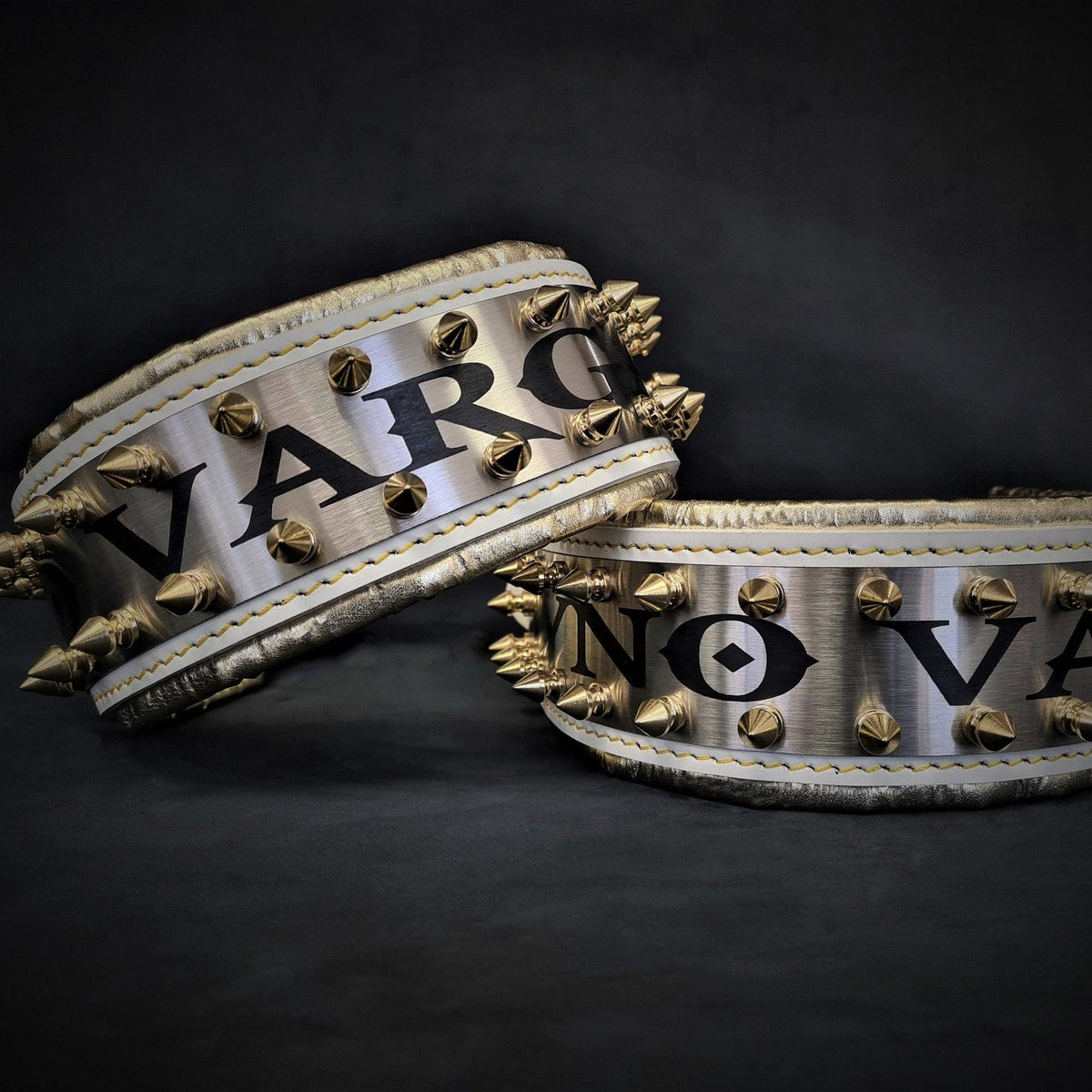 Collar Bestia Metal blanco y dorado personalizable, foto 3 de 5