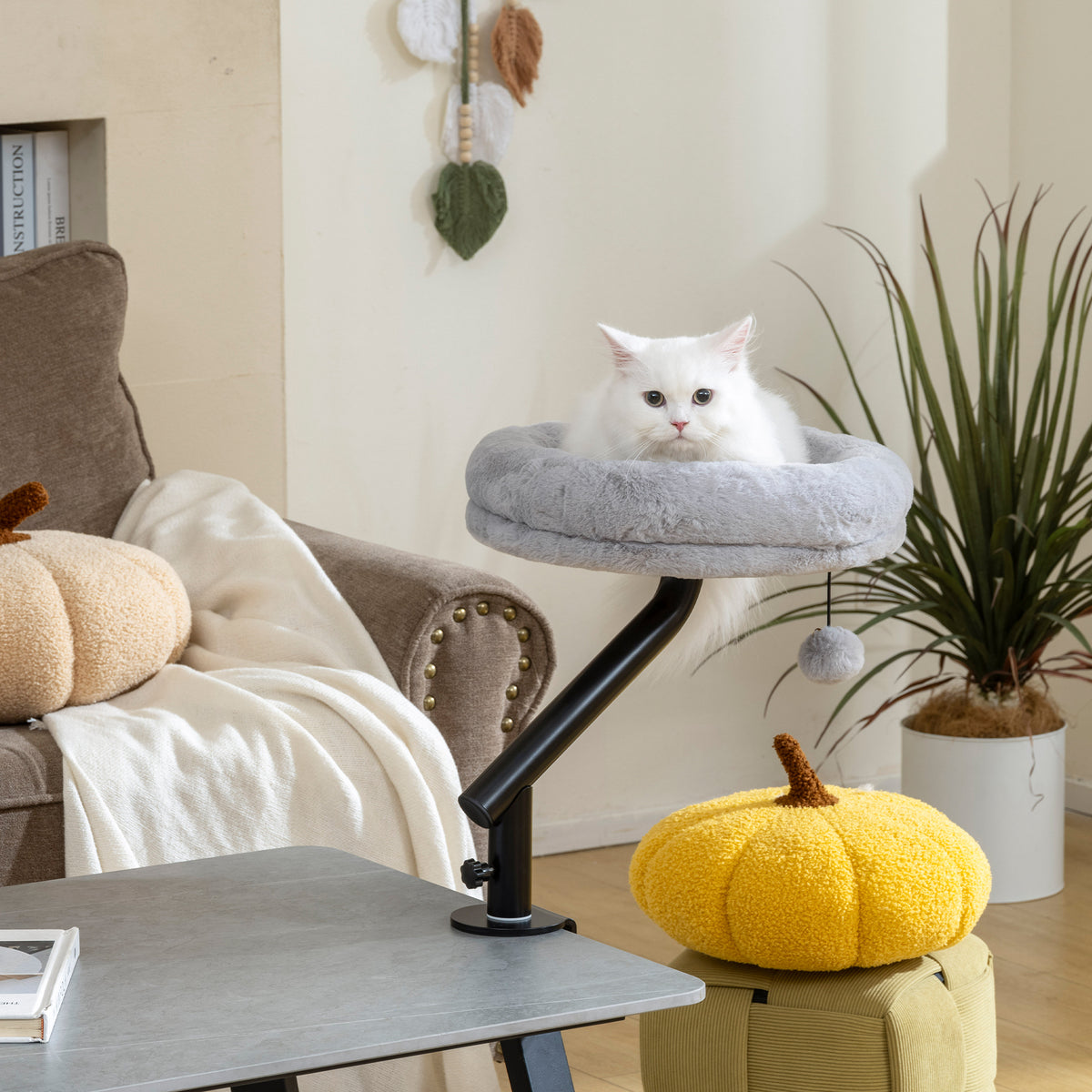 Cama de escritorio para gatos giratoria y ajustable